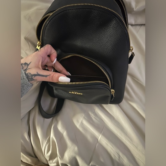 Sold - Picture 3 of 9